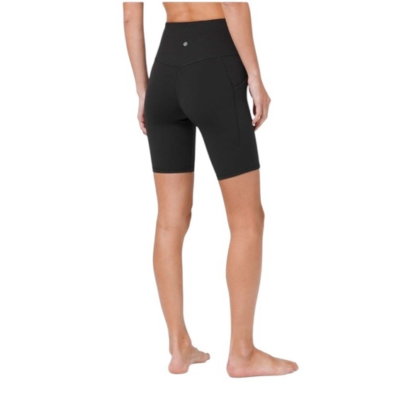 Lululemon Align High Rise Short with Pockets 8” – Black, Size 4 - Picture 6 of 7